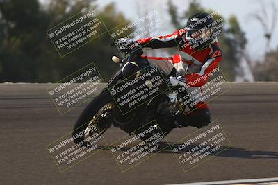 media/Nov-02-2025-Lets Ride (Sun) [[f7a3caa734]]/C Group/1140am (Turn 2 Inside)/